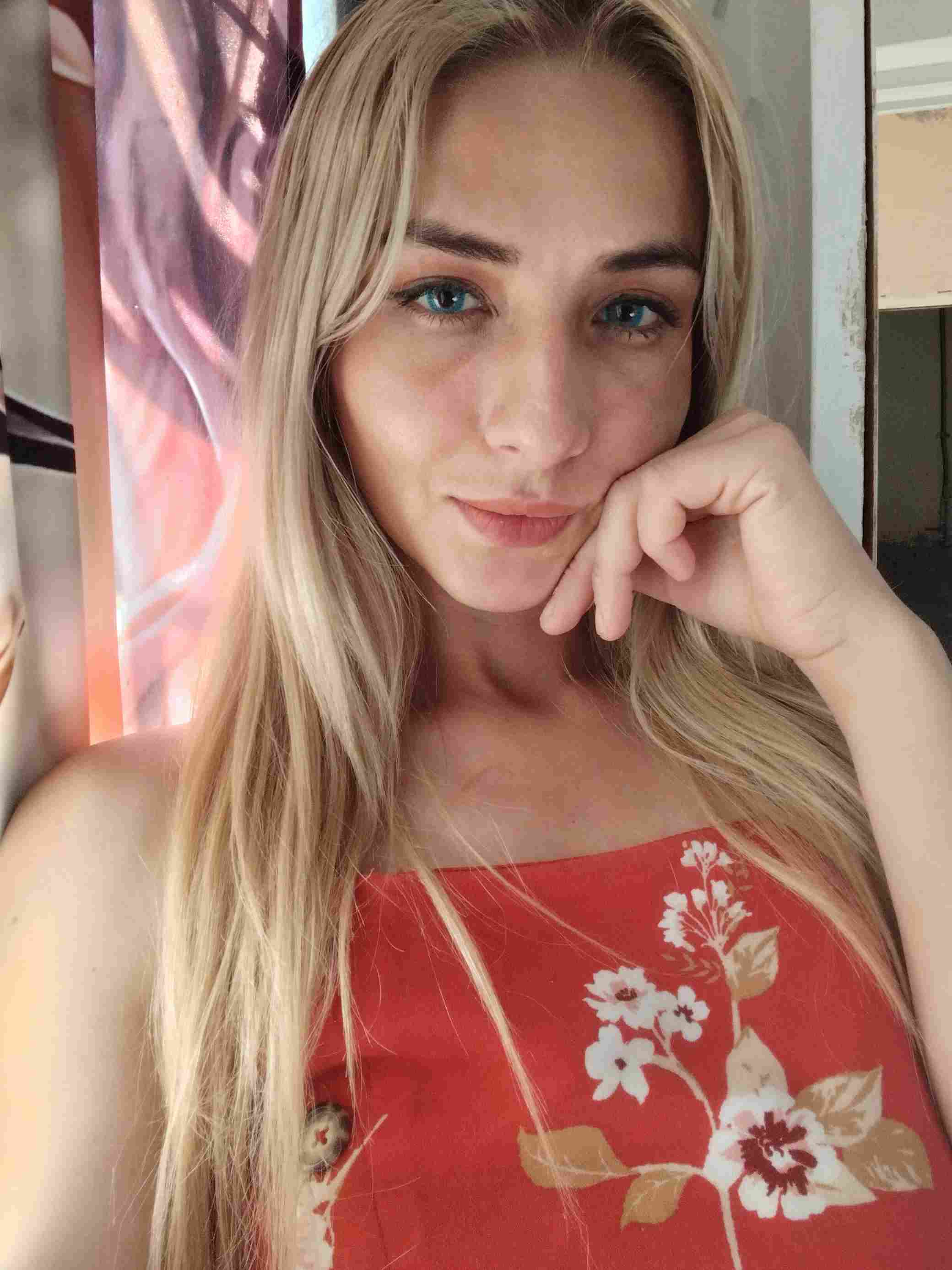 Publicación de Mar🫀🌷 en HolliModels