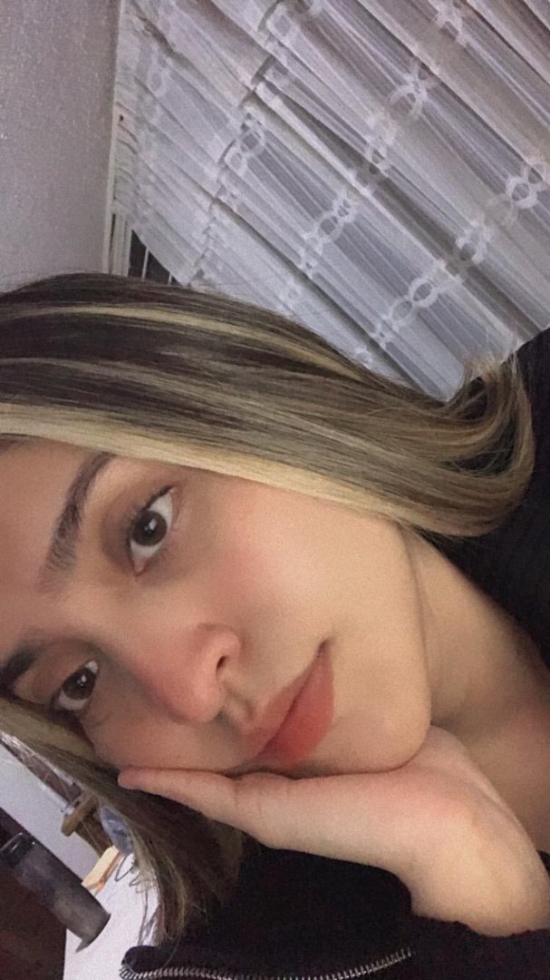 Publicación de Xochitl Lizeth Almanza Romero en HolliModels