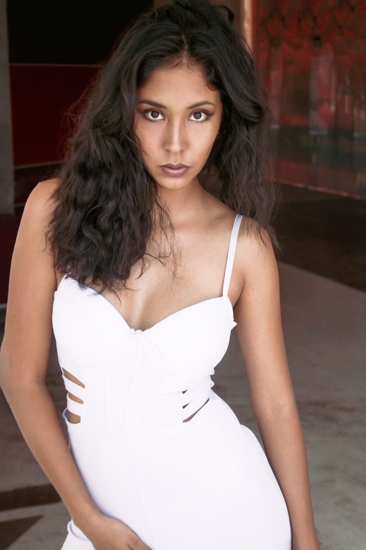 Publicación de Lady_D' en HolliModels
