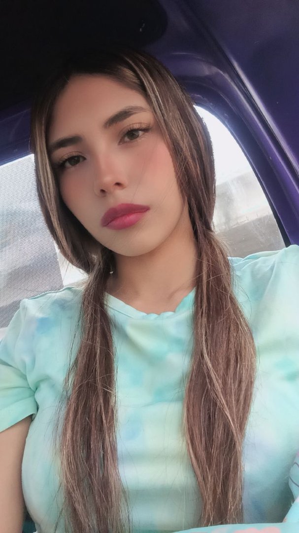 Publicación de Niki García en HolliModels