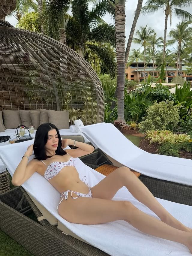 Publicación de Kenia Os en HolliModels