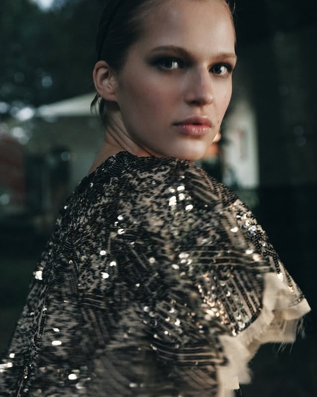 Publicación de ZARA en HolliModels