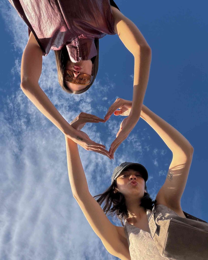 Publicación de BERSHKA en HolliModels