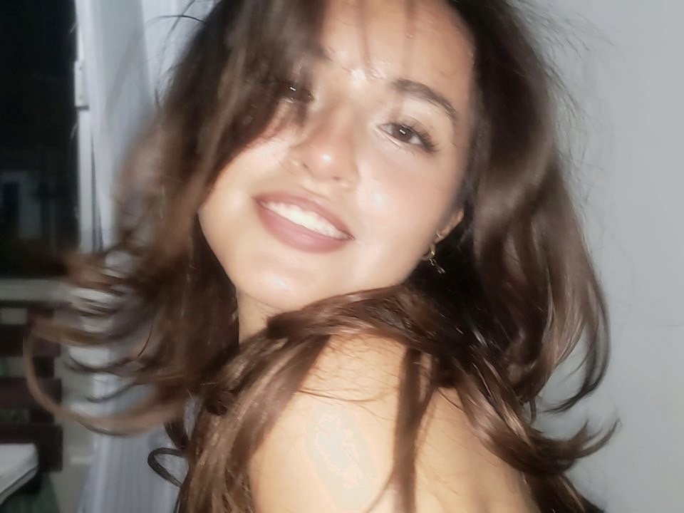 Publicación de Alisson Ariel Sánchez García en HolliModels