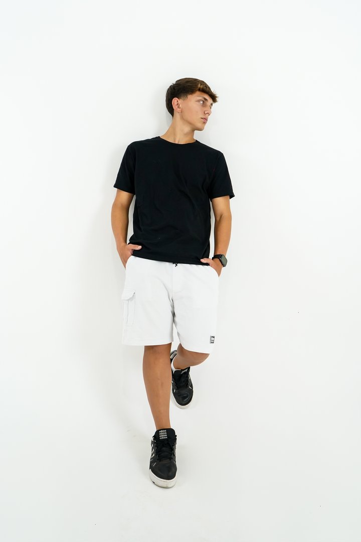 Publicación de Juani aruzzi en HolliModels