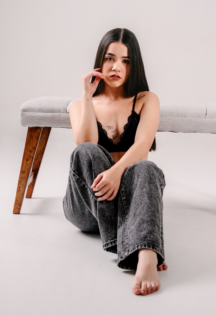 Publicación de Ana Liliam Mendez en HolliModels