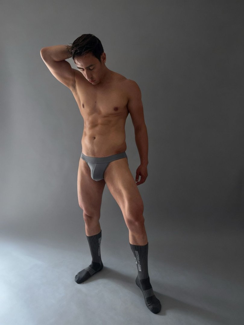Publicación de Ángel  Hernández en HolliModels