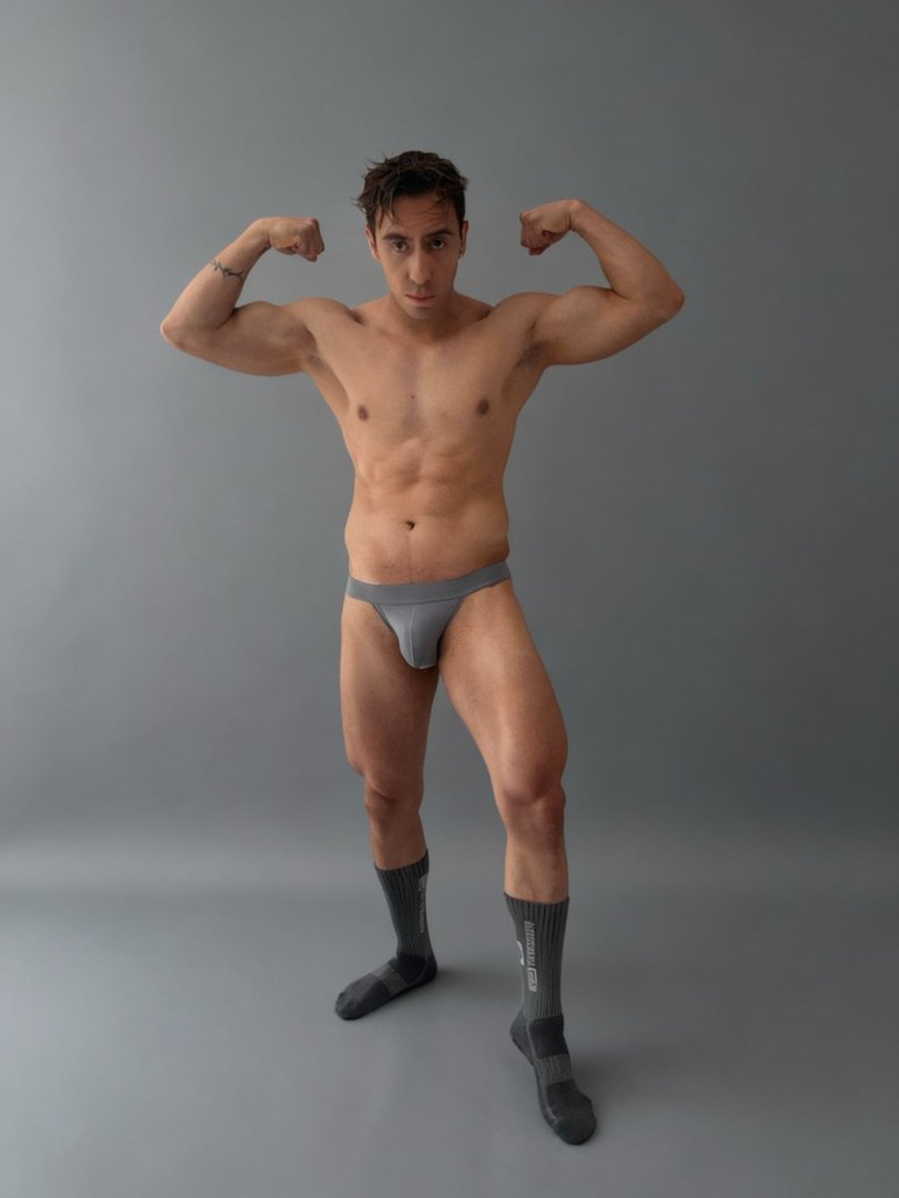 Publicación de Ángel  Hernández en HolliModels