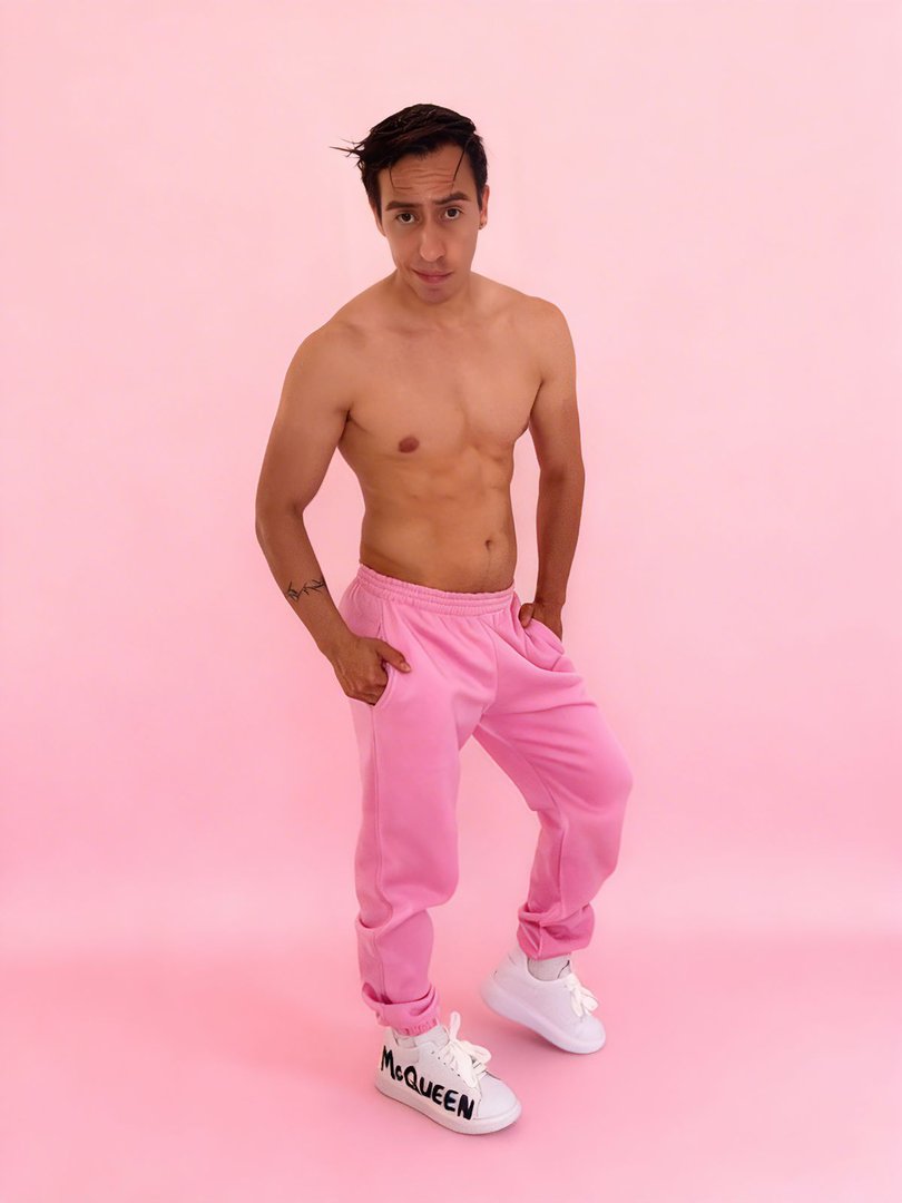 Publicación de Ángel  Hernández en HolliModels