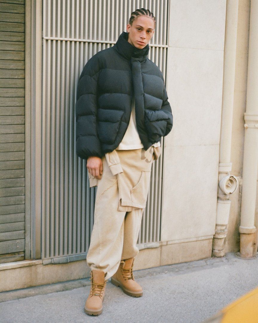 Publicación de Pull&Bear en HolliModels