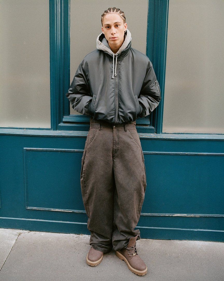 Publicación de Pull&Bear en HolliModels