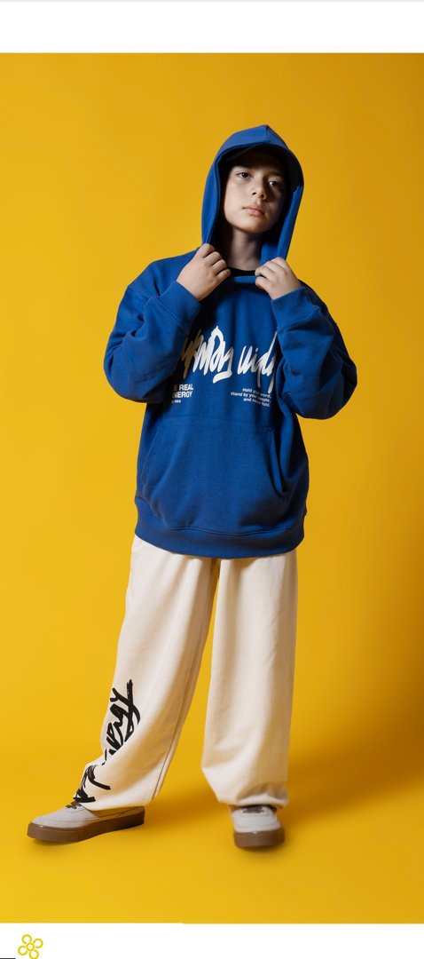 Publicación de Arturo en HolliModels