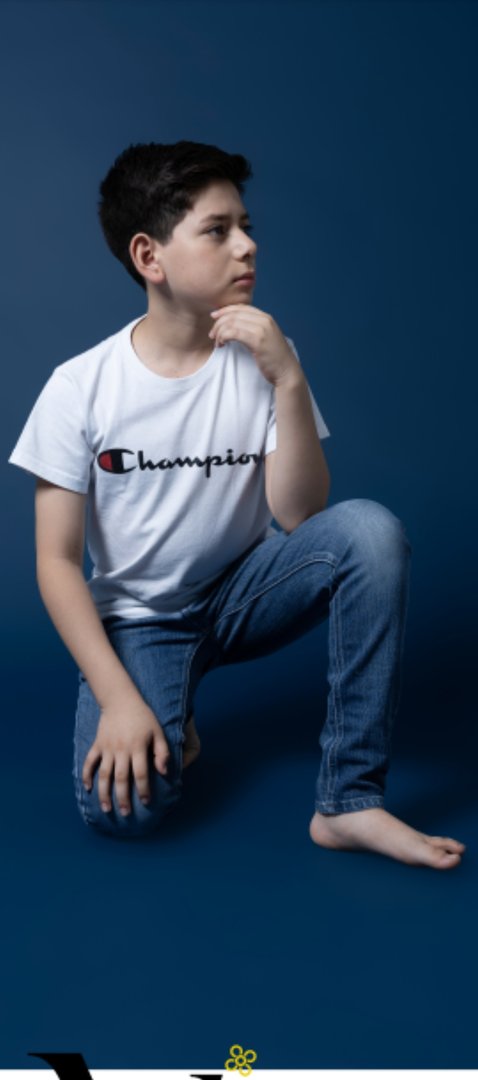 Publicación de Arturo en HolliModels