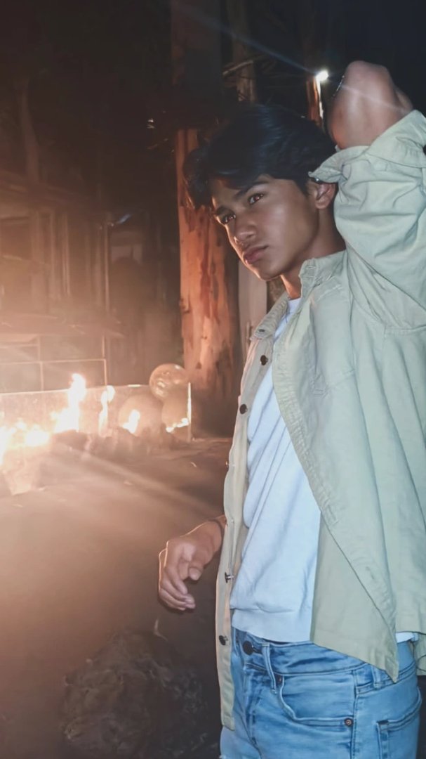 Publicación de Héctor Garita Ortiz en HolliModels
