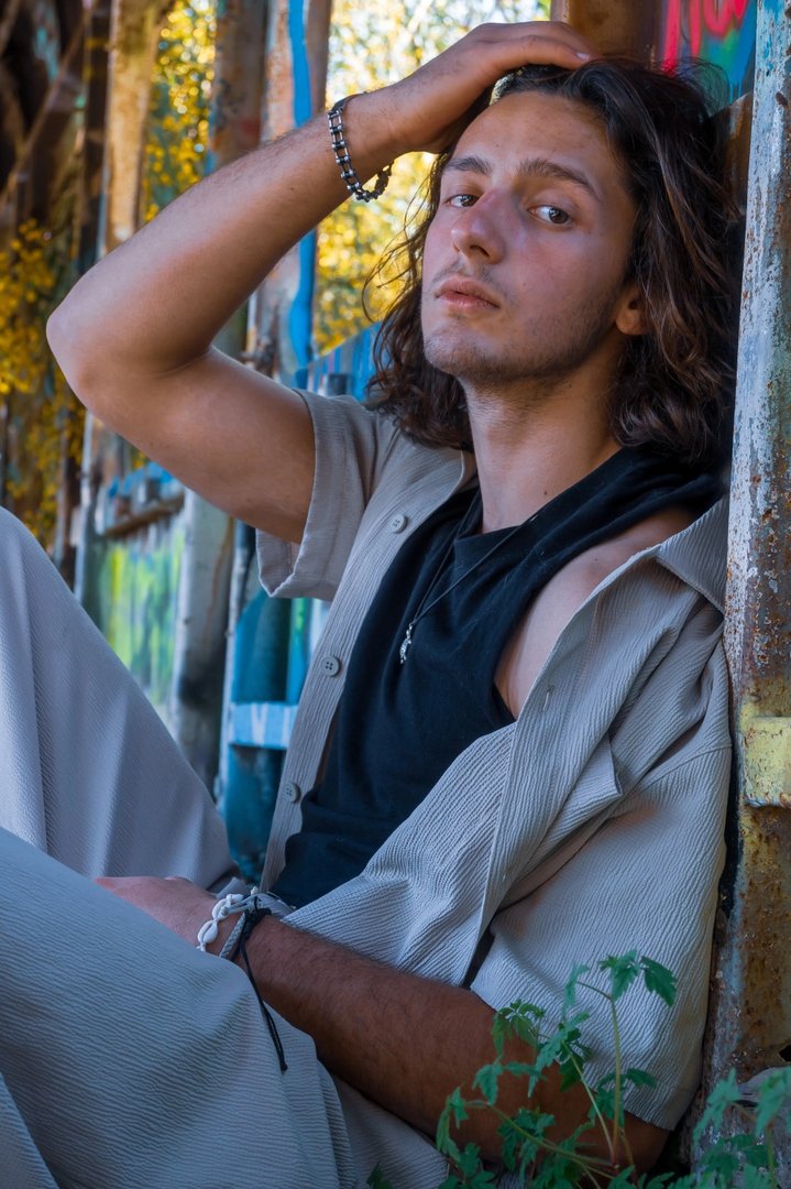 Publicación de Hugo Gil Pareja en HolliModels