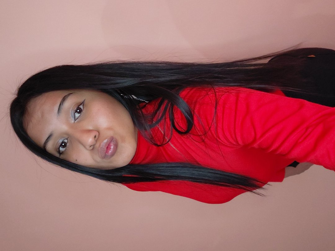 Publicación de Lu Patraca en HolliModels