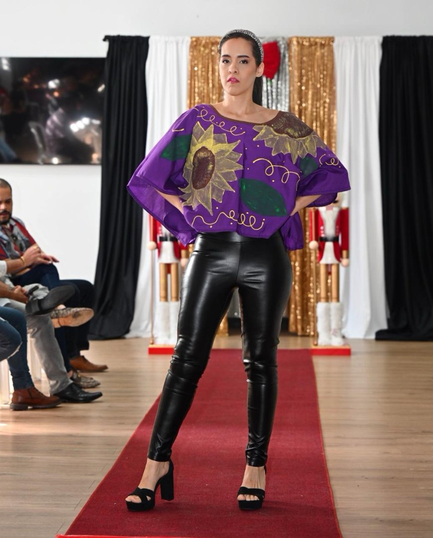 Publicación de Valerie M Acevedo Ortiz en HolliModels