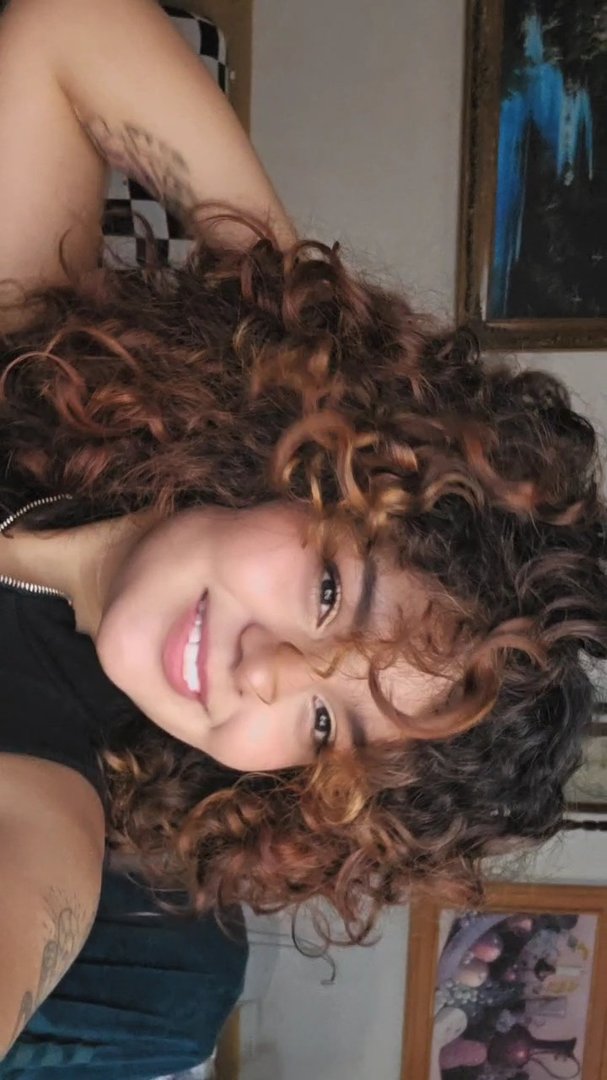 Publicación de Camila Ruiz en HolliModels