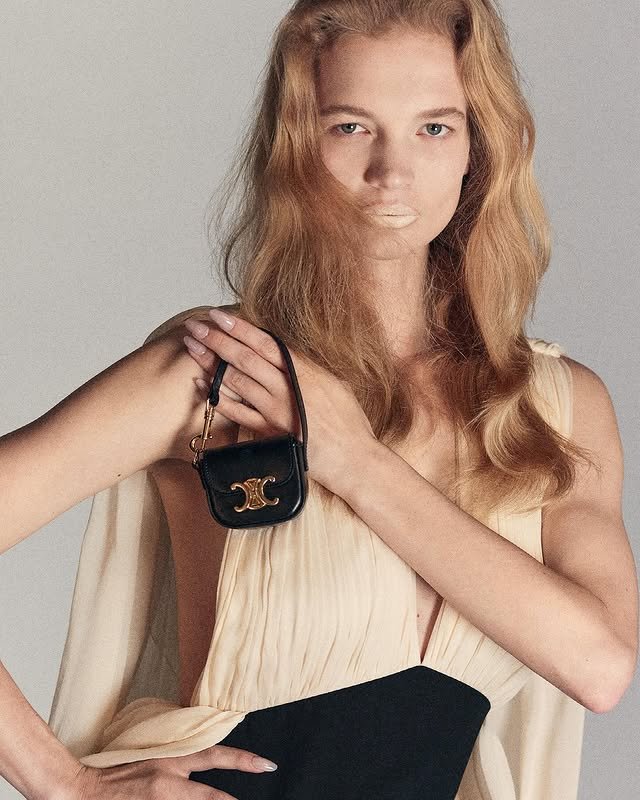 Publicación de Caitlin Tamsyn Soetendal en HolliModels