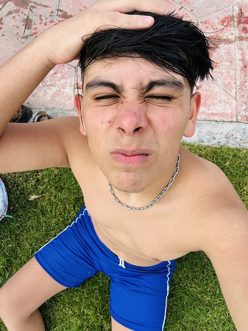 Publicación de José Rogelio Ortiz Huerta en HolliModels