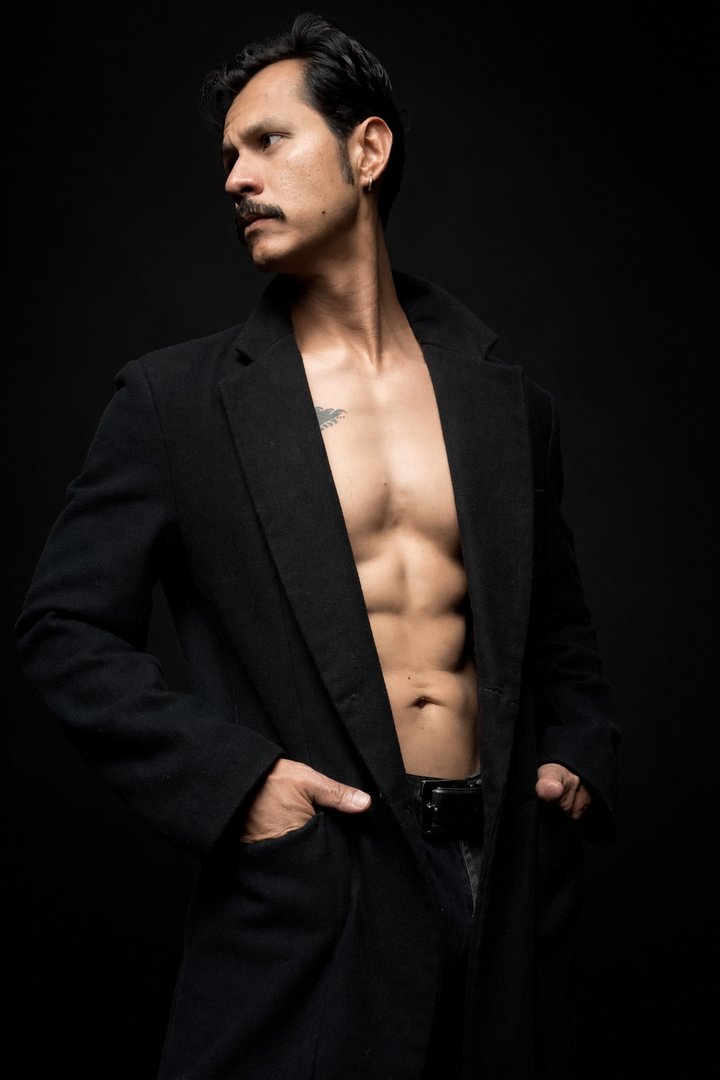 Publicación de Cristian Domínguez Hernández en HolliModels