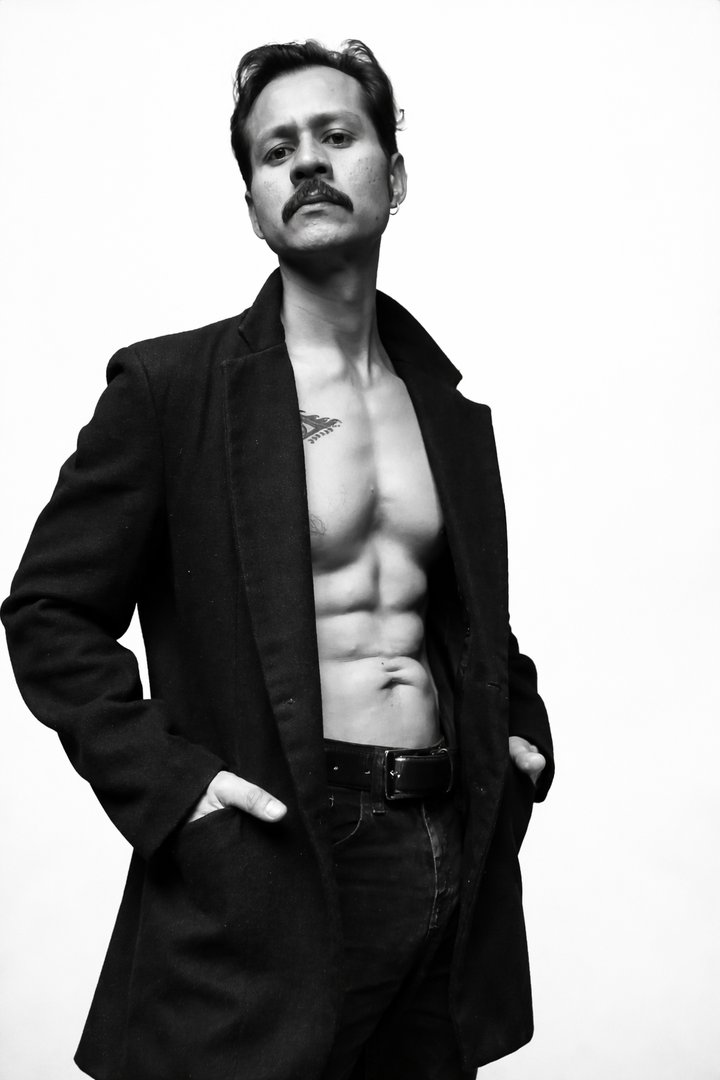 Publicación de Cristian Domínguez Hernández en HolliModels