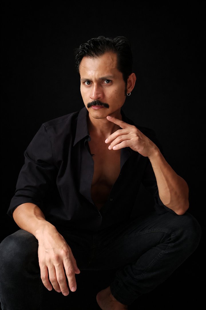 Publicación de Cristian Domínguez Hernández en HolliModels