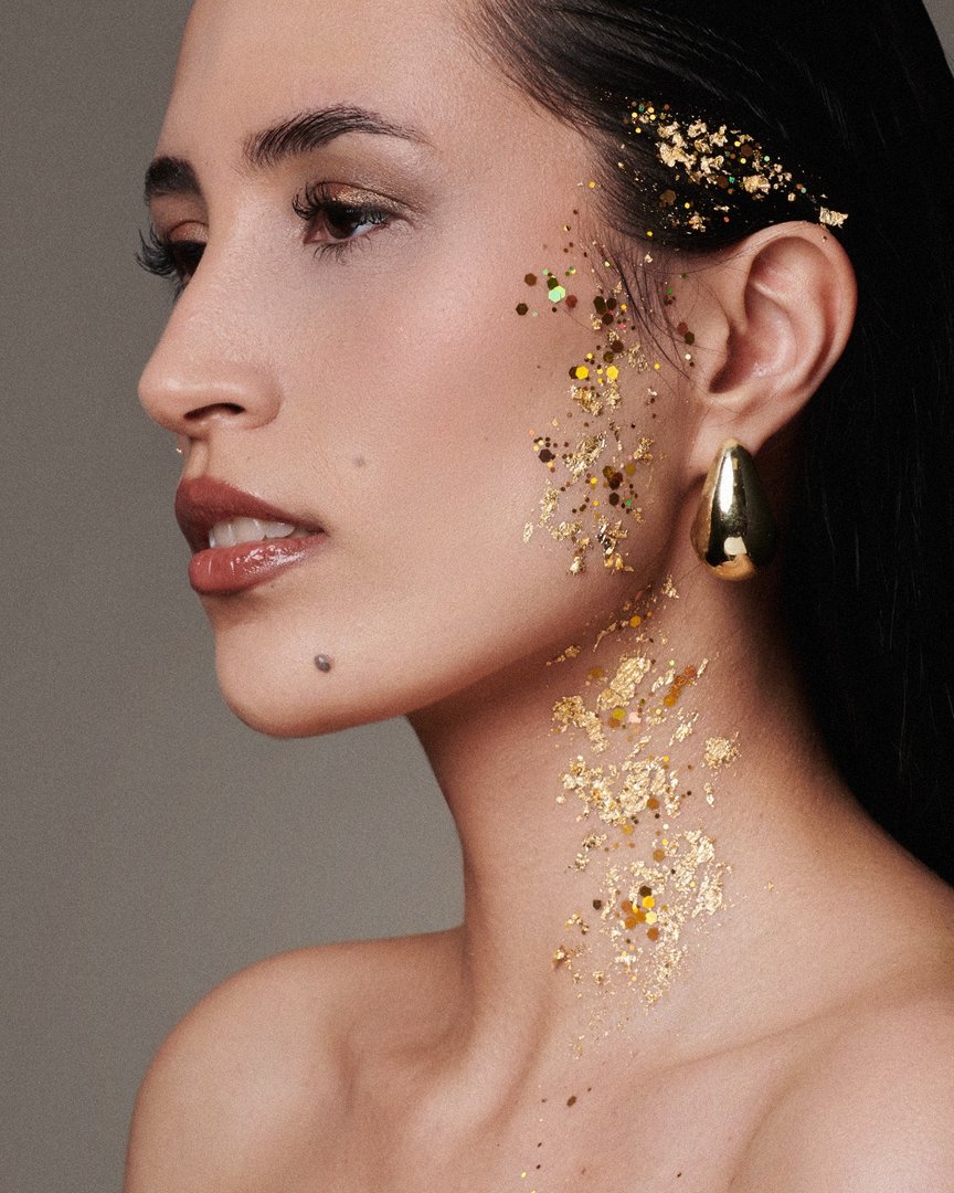 Publicación de Paola Gracia en HolliModels