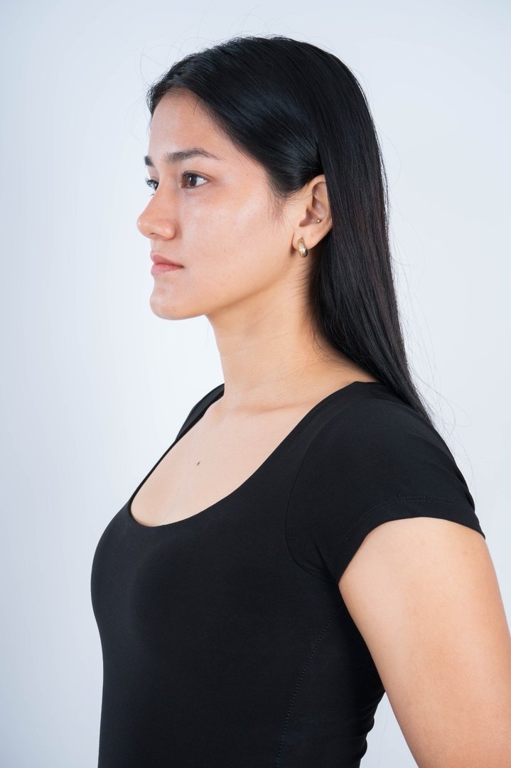 Publicación de Lestly Carrera en HolliModels