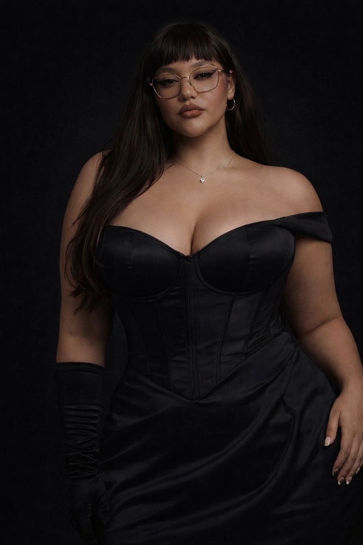 Publicación de Samantha Moreno en HolliModels