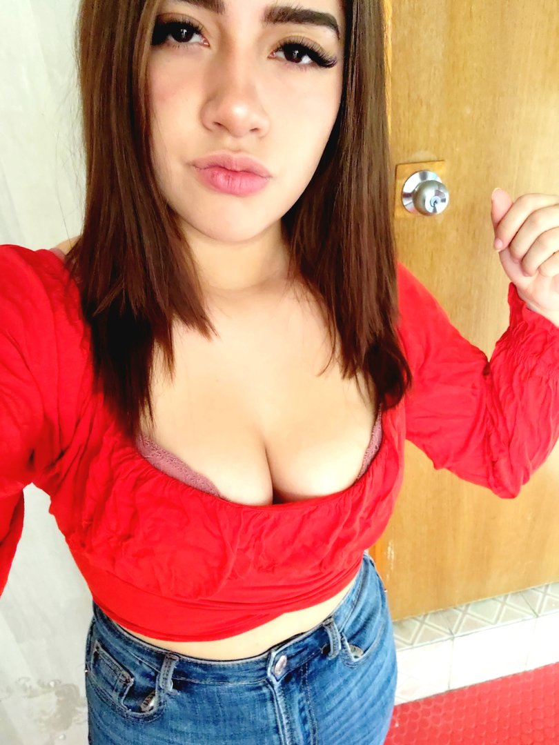Publicación de Danna paola andolaiz perez en HolliModels