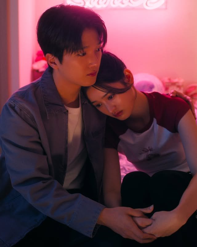 Publicación de Netflix US en HolliModels
