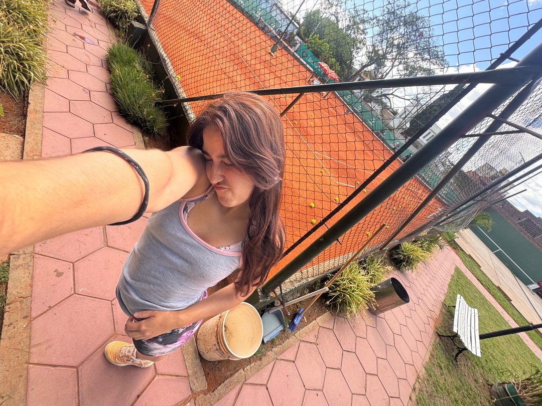 Publicación de Eugenia Magalí en HolliModels