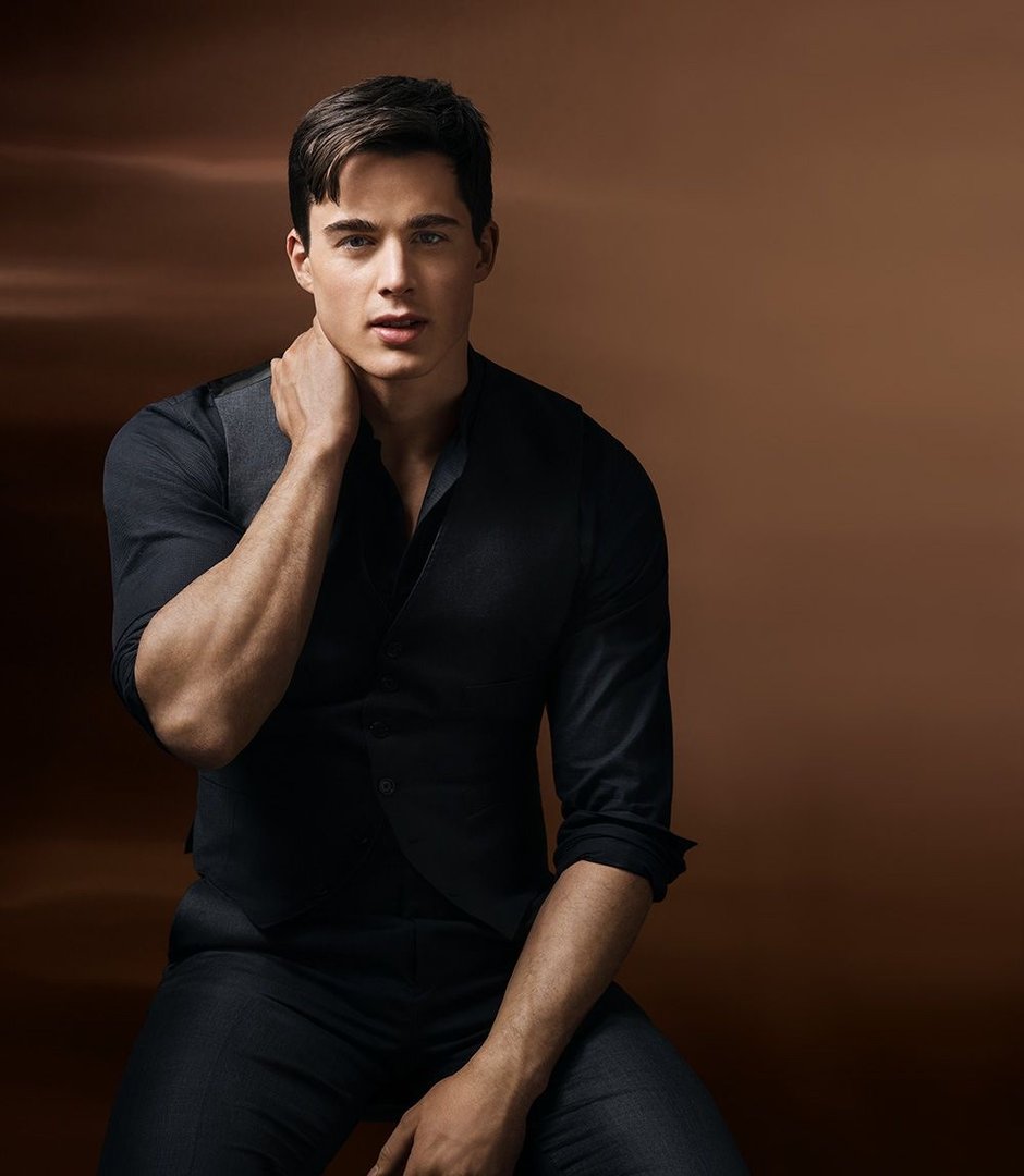 Publicación de Pieto Boselli en HolliModels