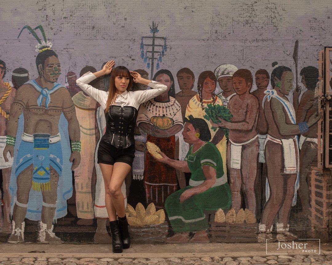 Publicación de Kikey Martínez López en HolliModels