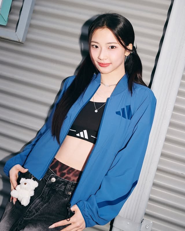 Publicación de adidas en HolliModels