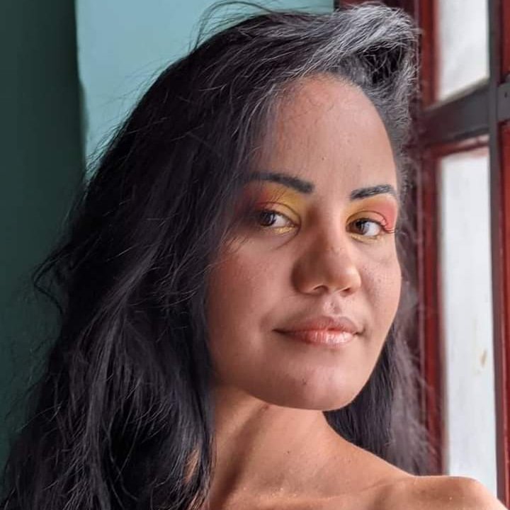 Publicación de Danara Fonseca en HolliModels