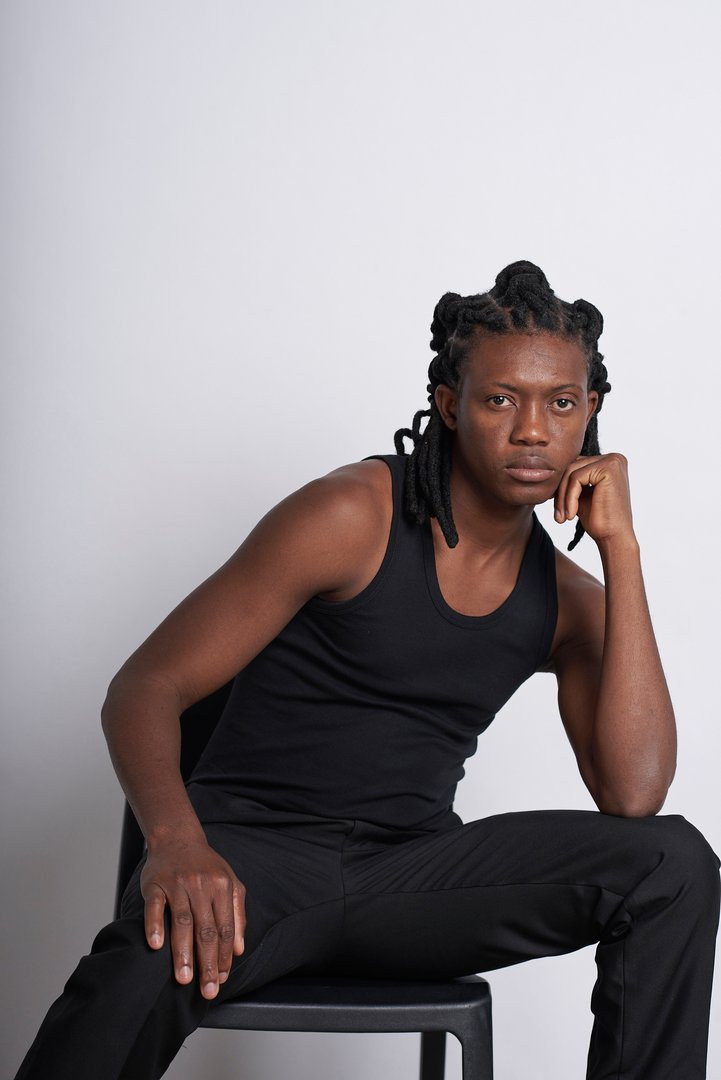 Publicación de COLLIN OSNER BERNADET en HolliModels