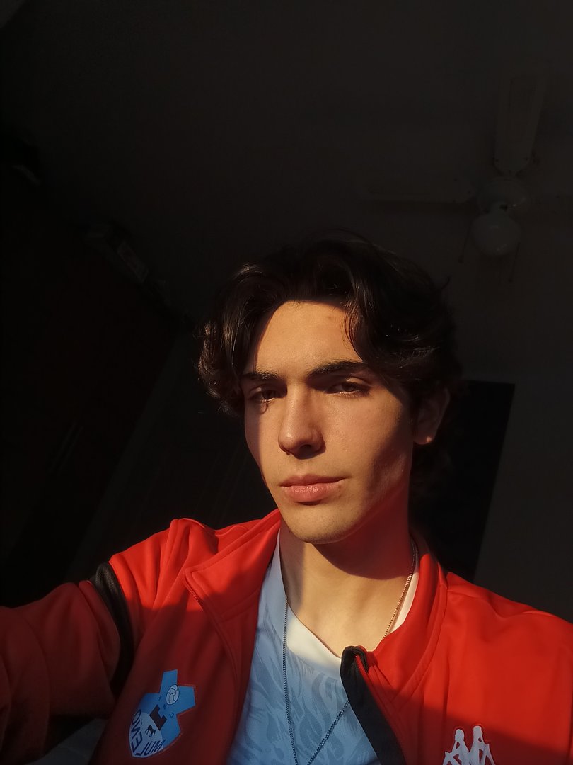 Publicación de Juanjo Navarro Boluda en HolliModels