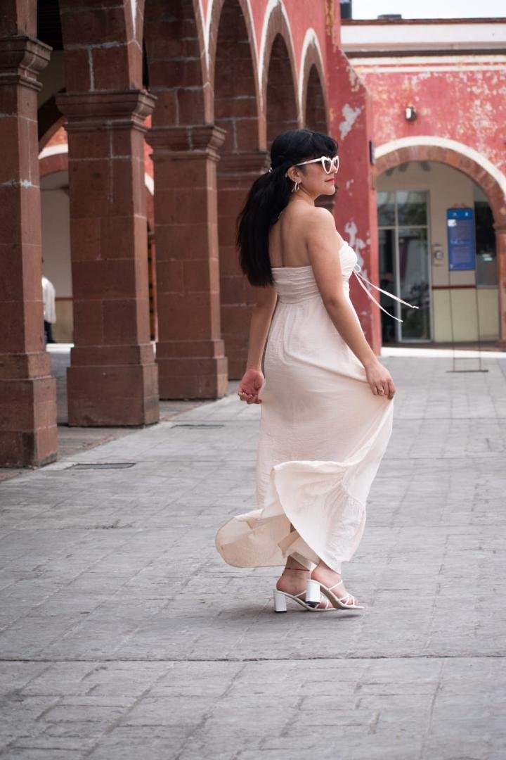 Publicación de Lily Montoya en HolliModels