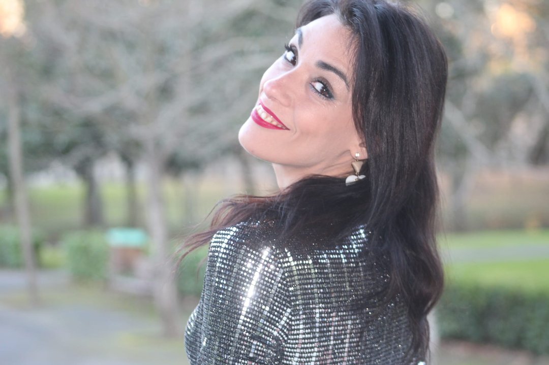 Publicación de Alba María Bobadilla Alonso en HolliModels