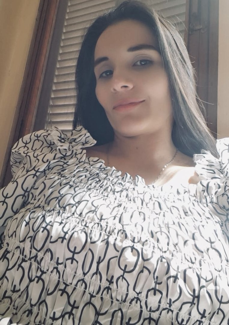 Publicación de Liliana Cuéllar en HolliModels