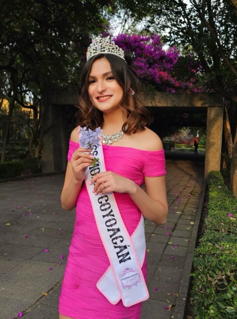 Publicación de Sofía Carranco en HolliModels