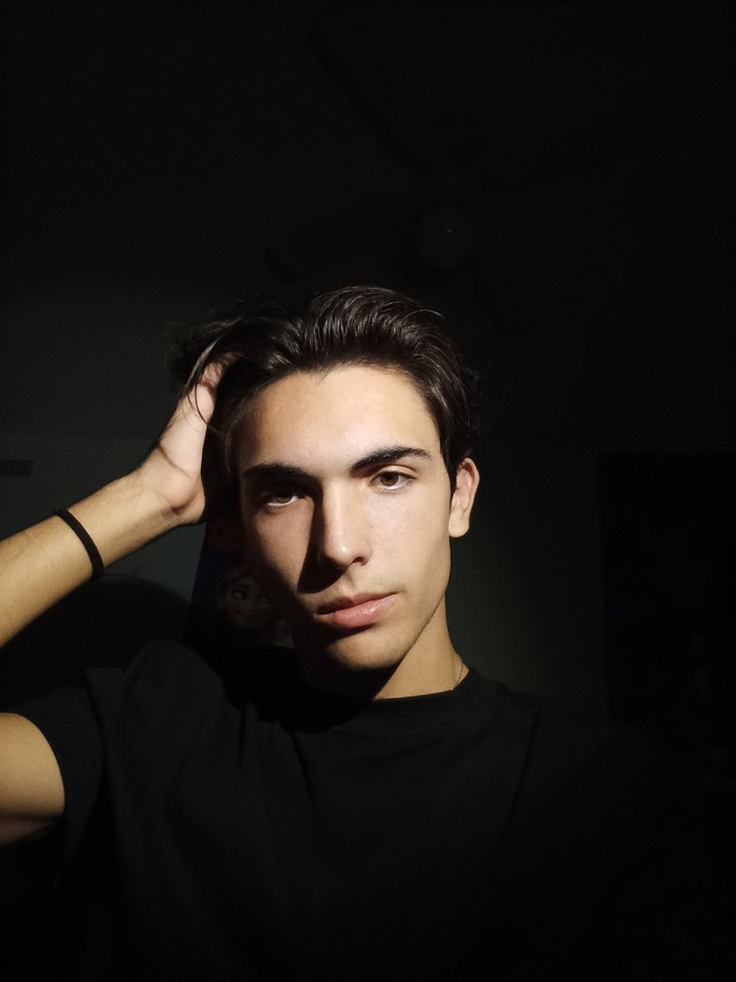Publicación de Juanjo Navarro Boluda en HolliModels