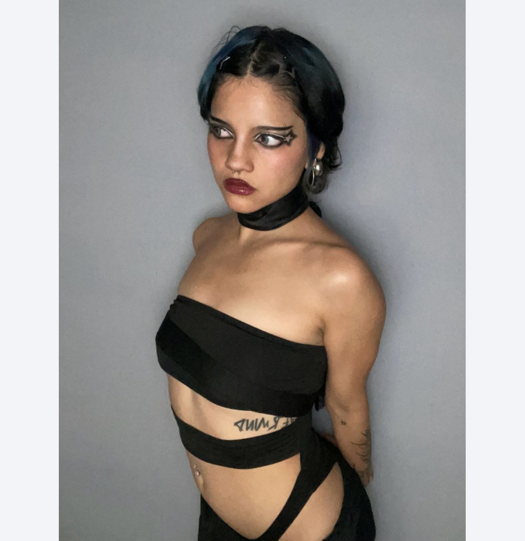 Publicación de Chelsy Contreras en HolliModels