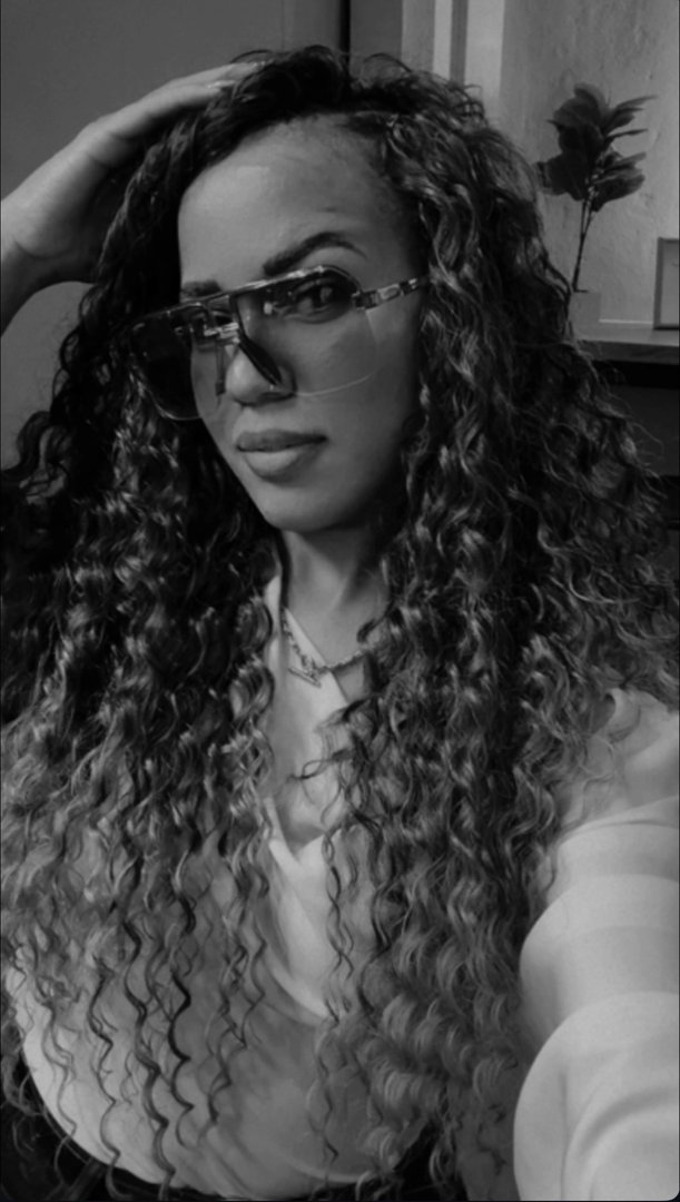 Publicación de Flavia en HolliModels