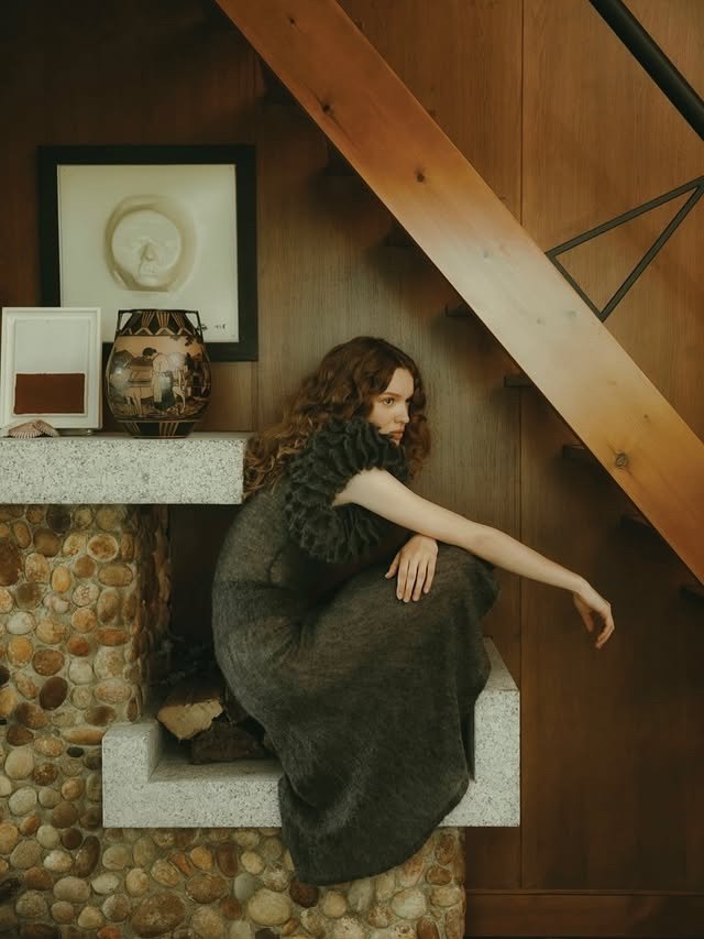 Publicación de Jas Fraser-Nicholls en HolliModels