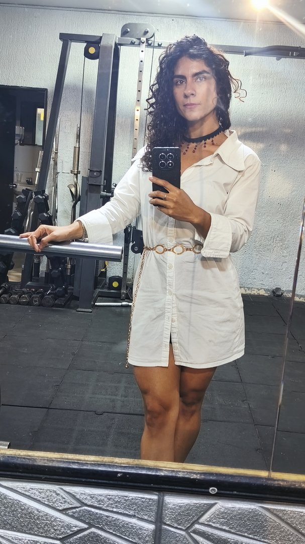 Publicación de Lina Sánchez en HolliModels