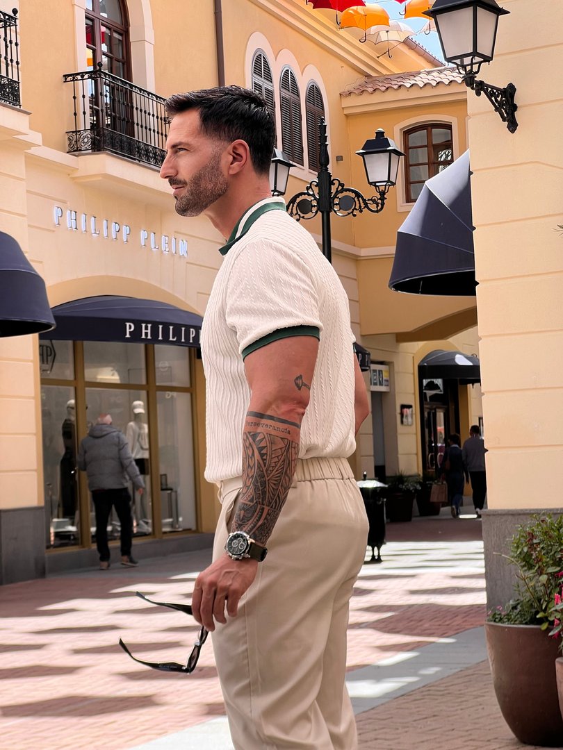 Publicación de Ramon en HolliModels