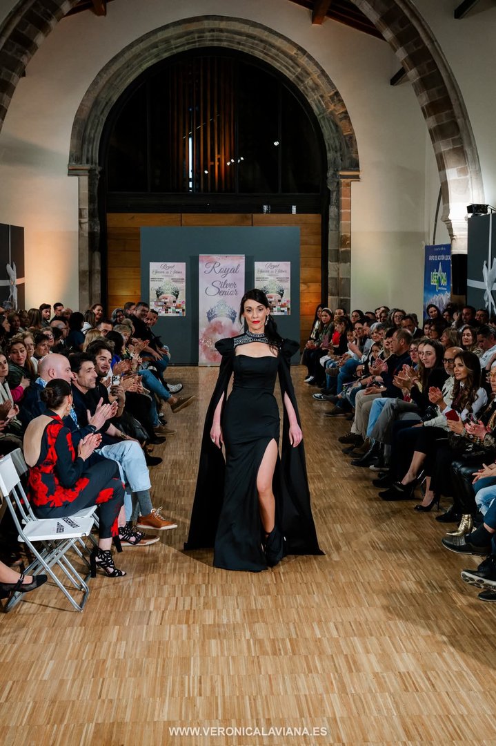 Publicación de Alba María Bobadilla Alonso en HolliModels